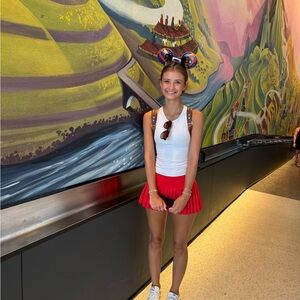 Meet your Posher, Addison